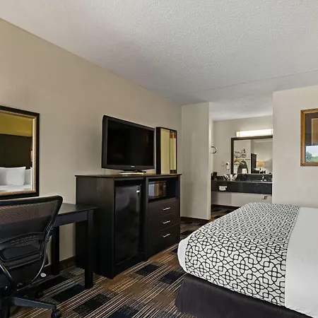 Best Western Windsor Suites Fayetteville Exterior foto