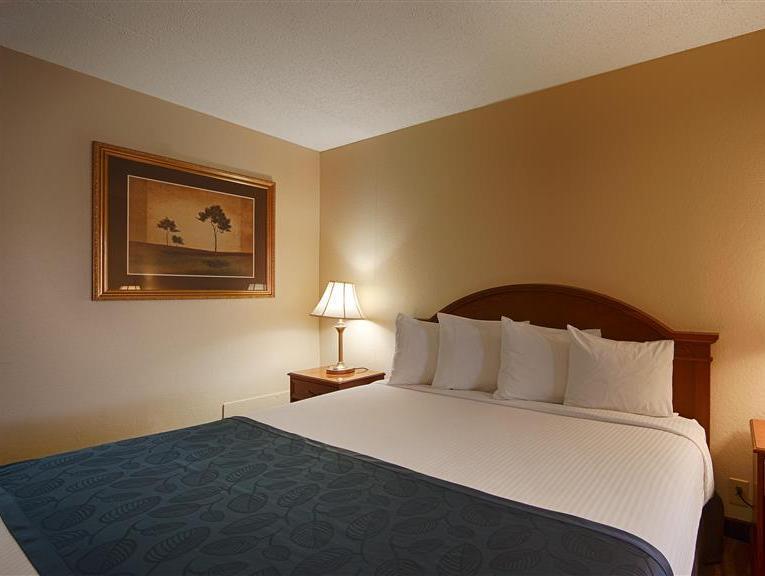 Western Windsor 3* Fayetteville
